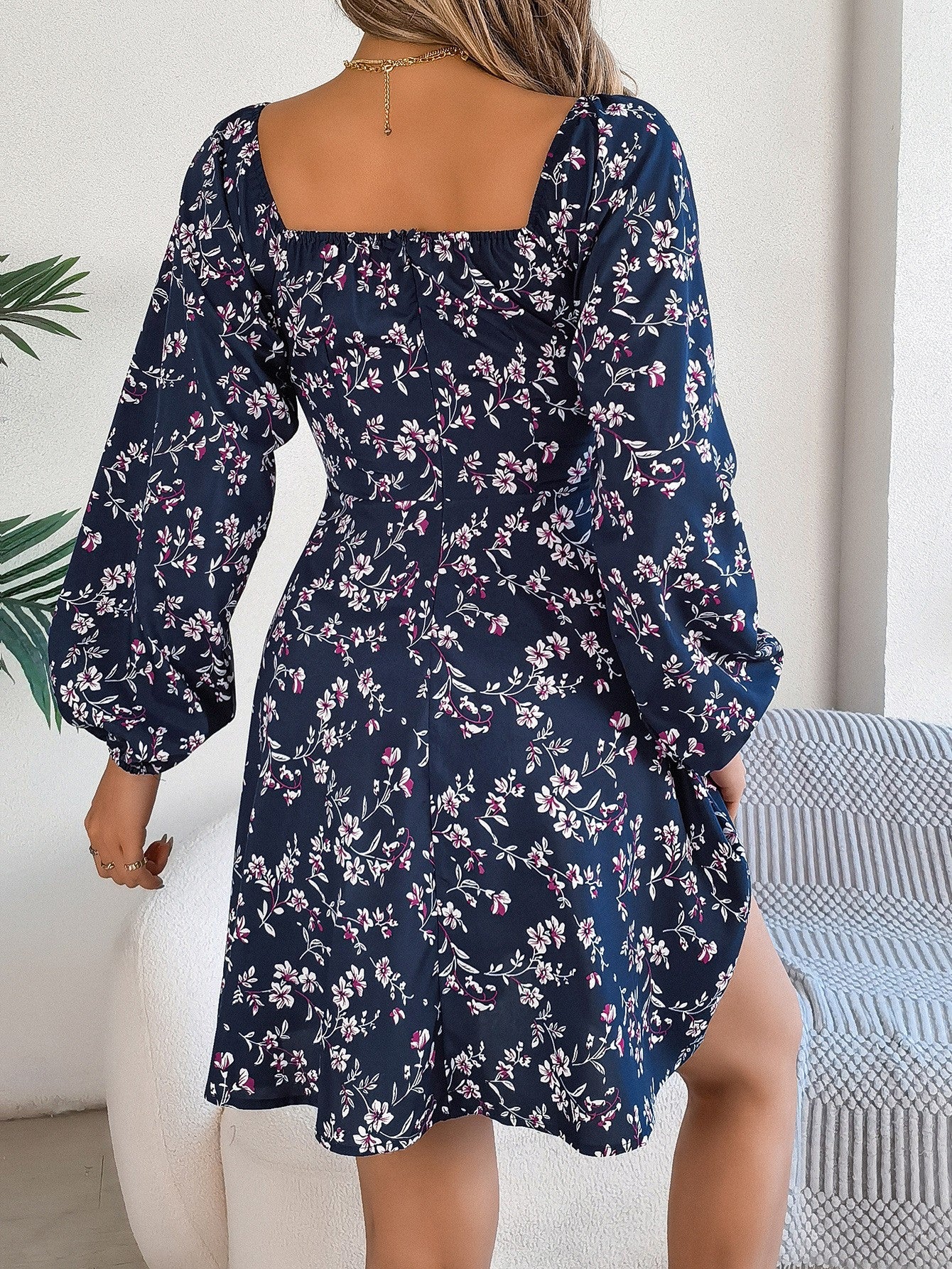 Fiora Floral Lantern Sleeve Dress
